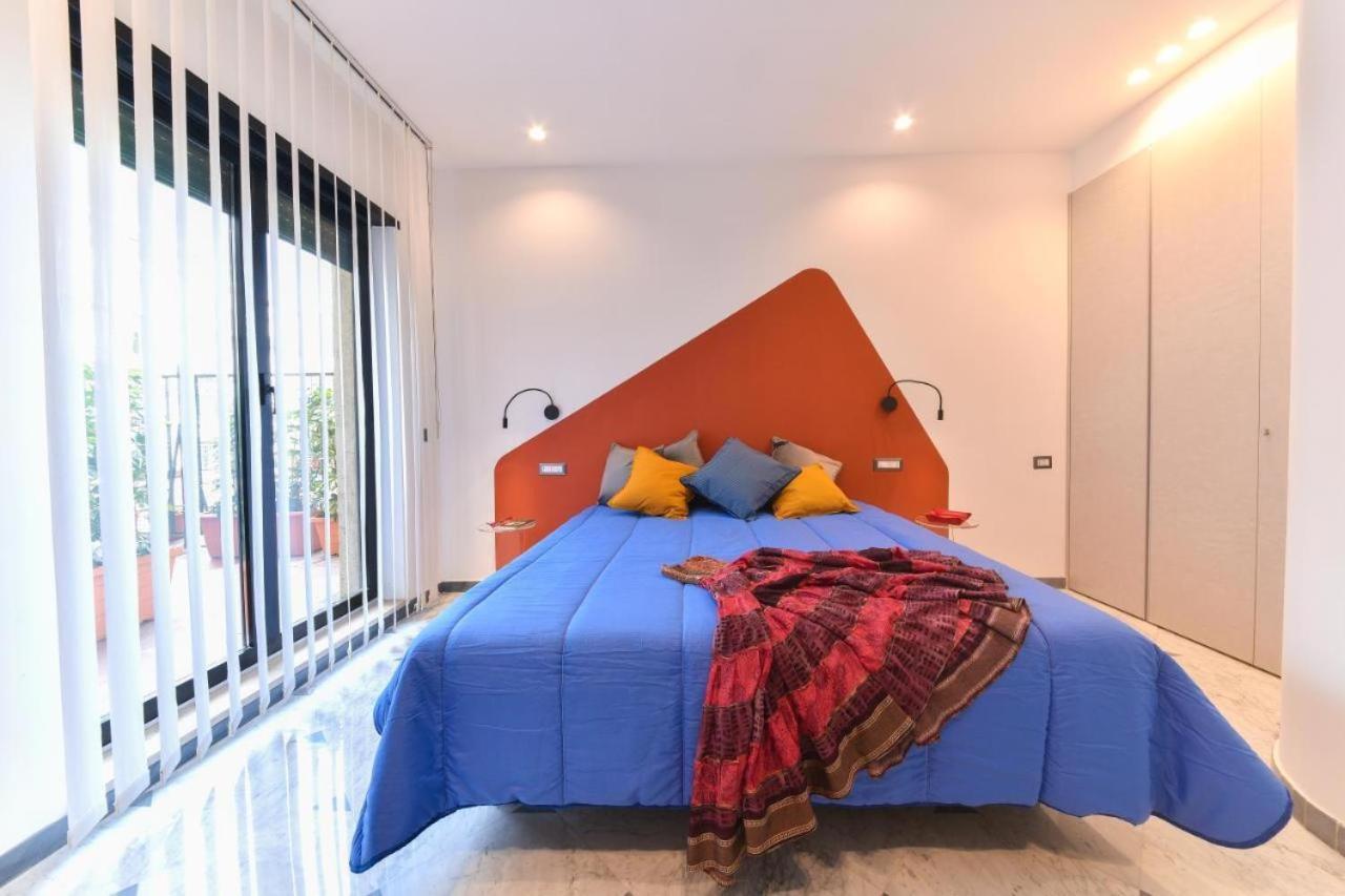 Domus 42 Hotel Napels Buitenkant foto